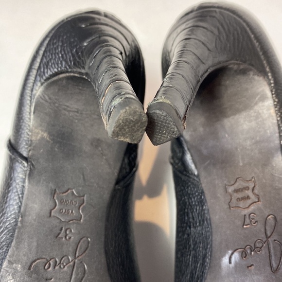 Joie Gwen black embossed leather open toe booties size 7 - Picture 10 of 10